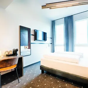 Nuernberg-west Hotell